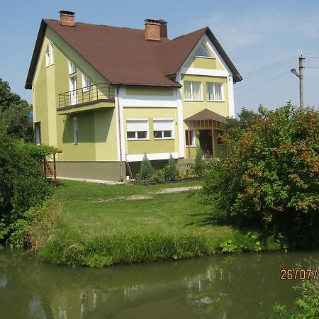 Hostel Geo Gomel Eksteriør bilde